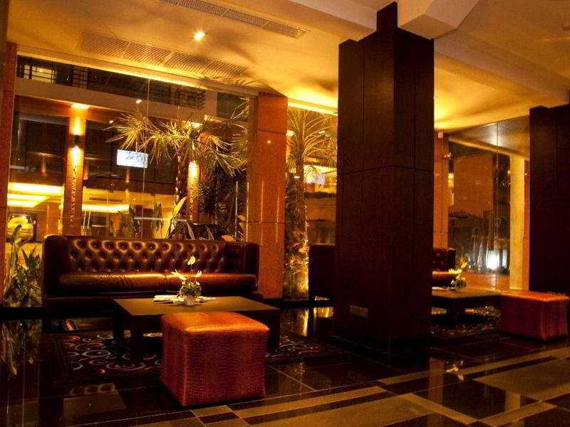 Pietra Bangkok Ξενοδοχείο Εξωτερικό φωτογραφία